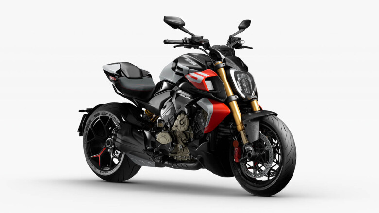 Ducati Diavel V4 RS (26MY)